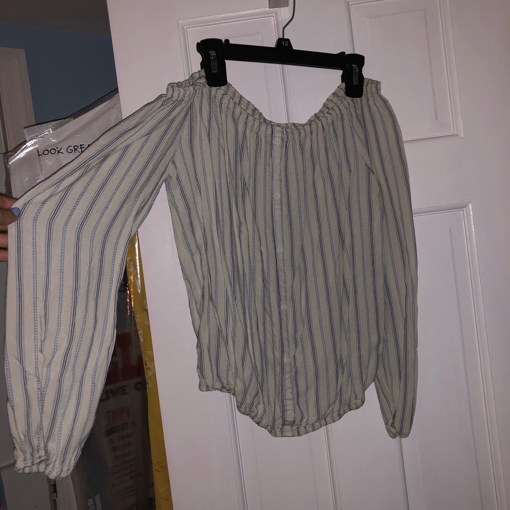 O’Neil Off-the-Shoulder Long Sleeve Shirt
